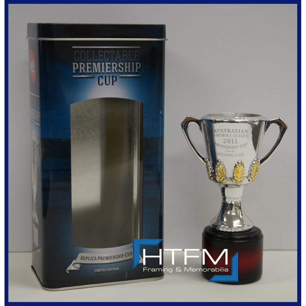 Geelong Cats 2011 Premiers Afl Official Premiership Replica Cup Selwood Johnson - 2612