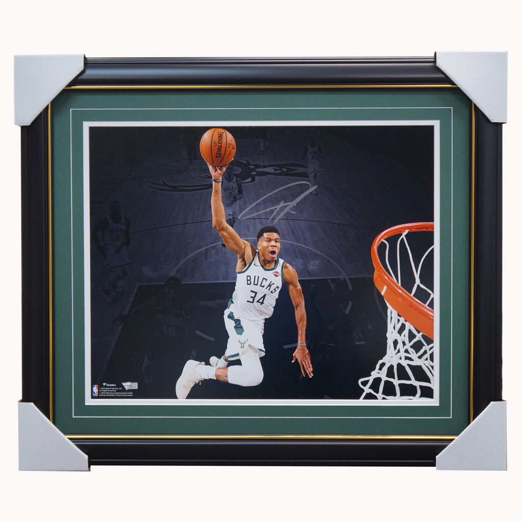 Giannis Antetokounmpo Milwaukee Bucks Slam Dunk Signed Official Nba Photo Framed Fanatics - 4434