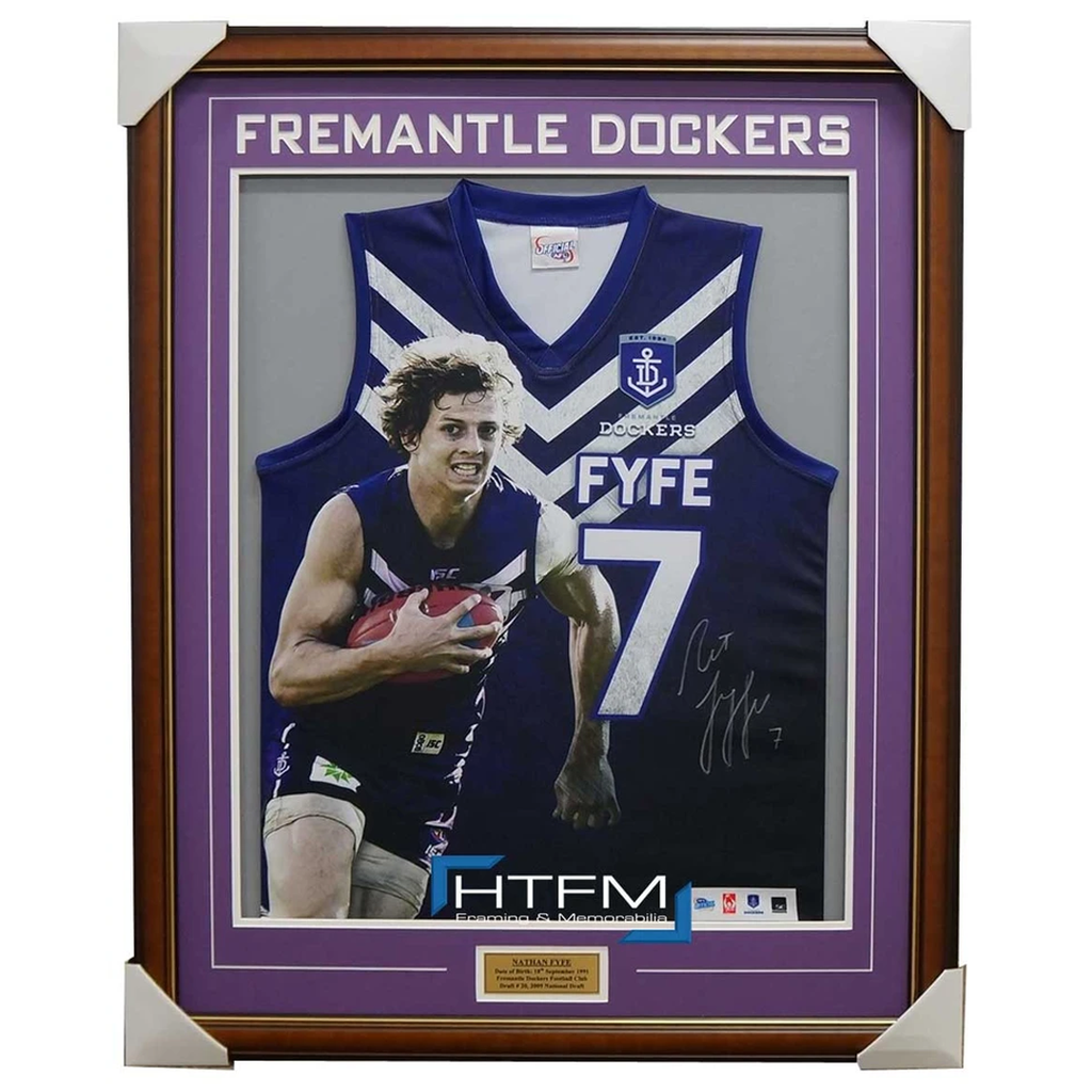 Nat Fyfe Signed Fremantle Dockers Impact Le Jumper Framed Official Afl - 1913