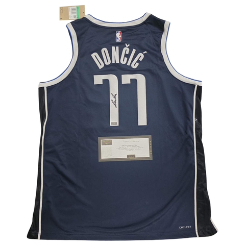 Luka Doncic Signed Dallas Mavericks Official NBA Panini Authentics Navy Blue Jersey - 7433