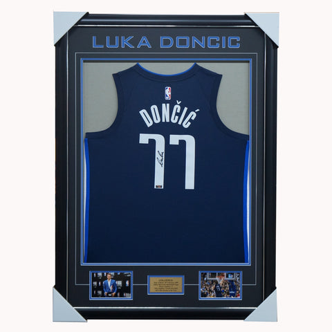 Luka Doncic Signed Dallas Mavericks Official NBA Panini Authentics Navy Blue Jersey Framed - 5382