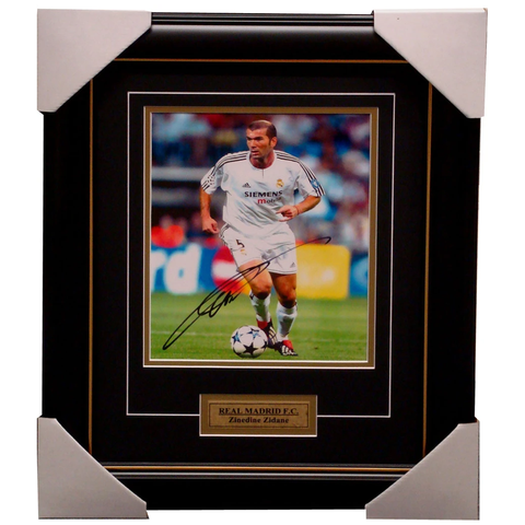 Zinedine Zidane Real Madrid Signed Photo Framed With Plaque - 1180